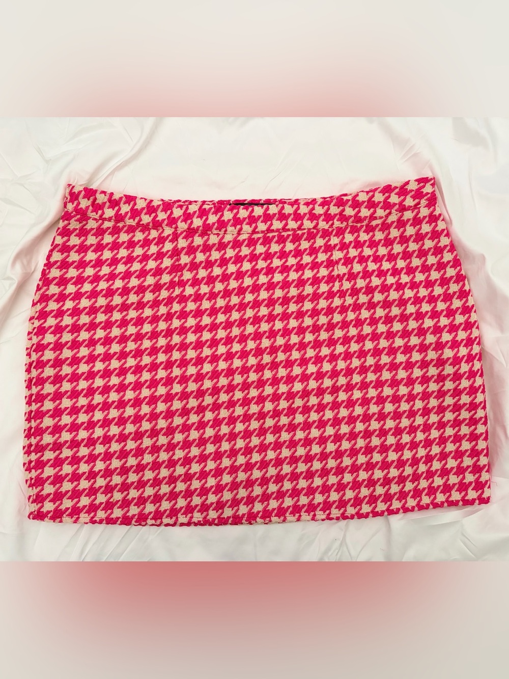 Missguided Pink and Cream Houndstooth Mini Skirt